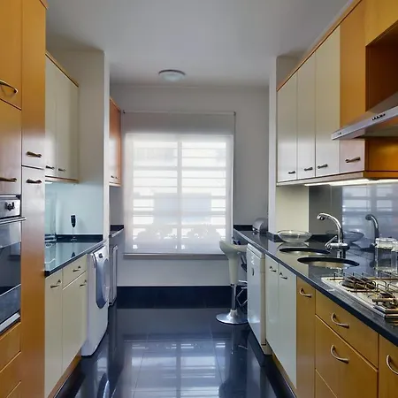 Feels Like - Restelo Flat With Terrace Апартаменты Лиссабон